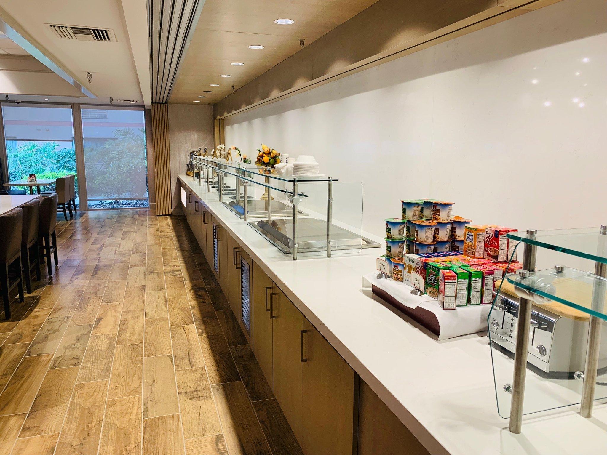 Crowne Plaza Silicon Valley North - Union City By Ihg מראה חיצוני תמונה