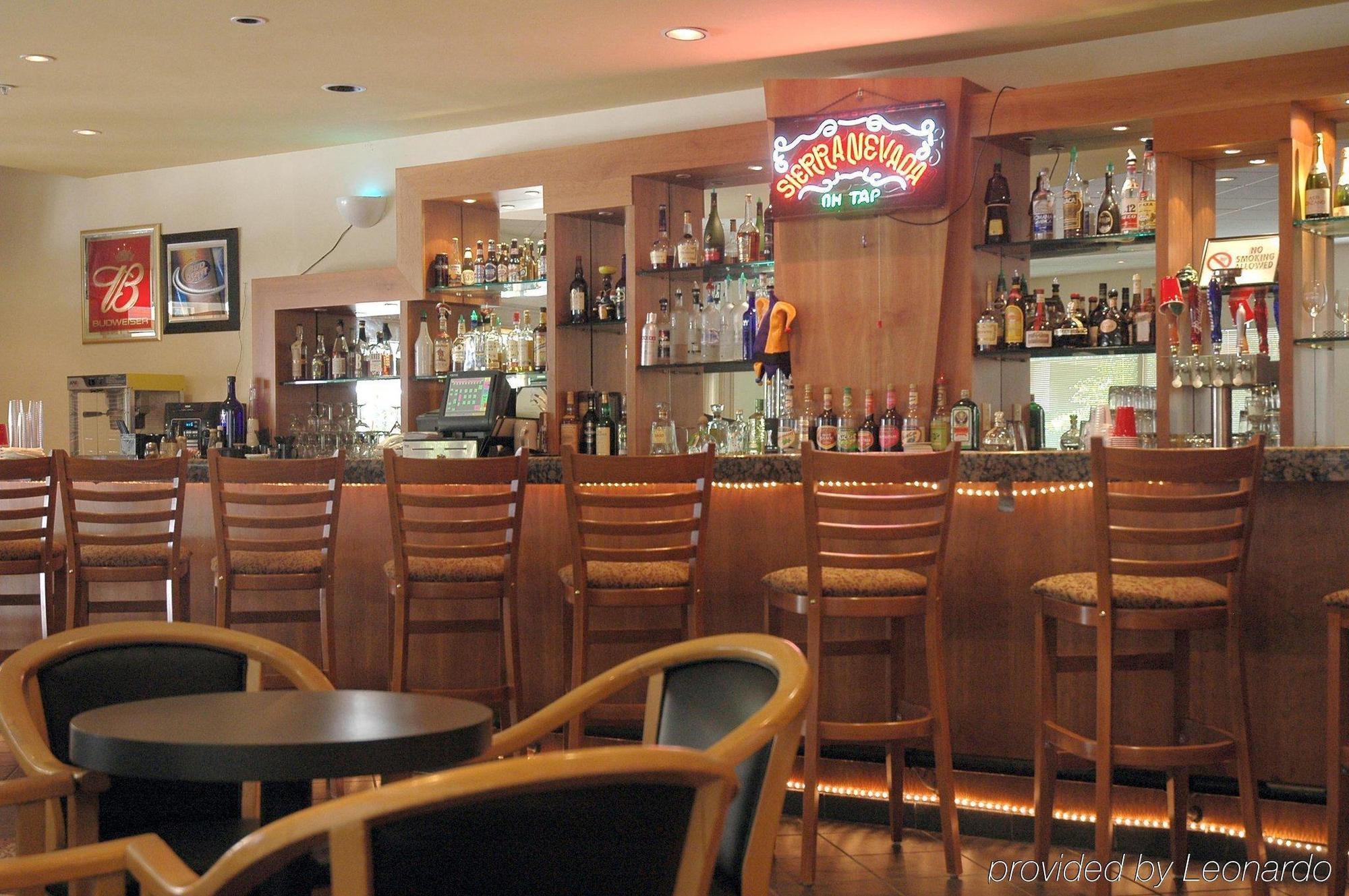 Crowne Plaza Silicon Valley North - Union City By Ihg מראה חיצוני תמונה