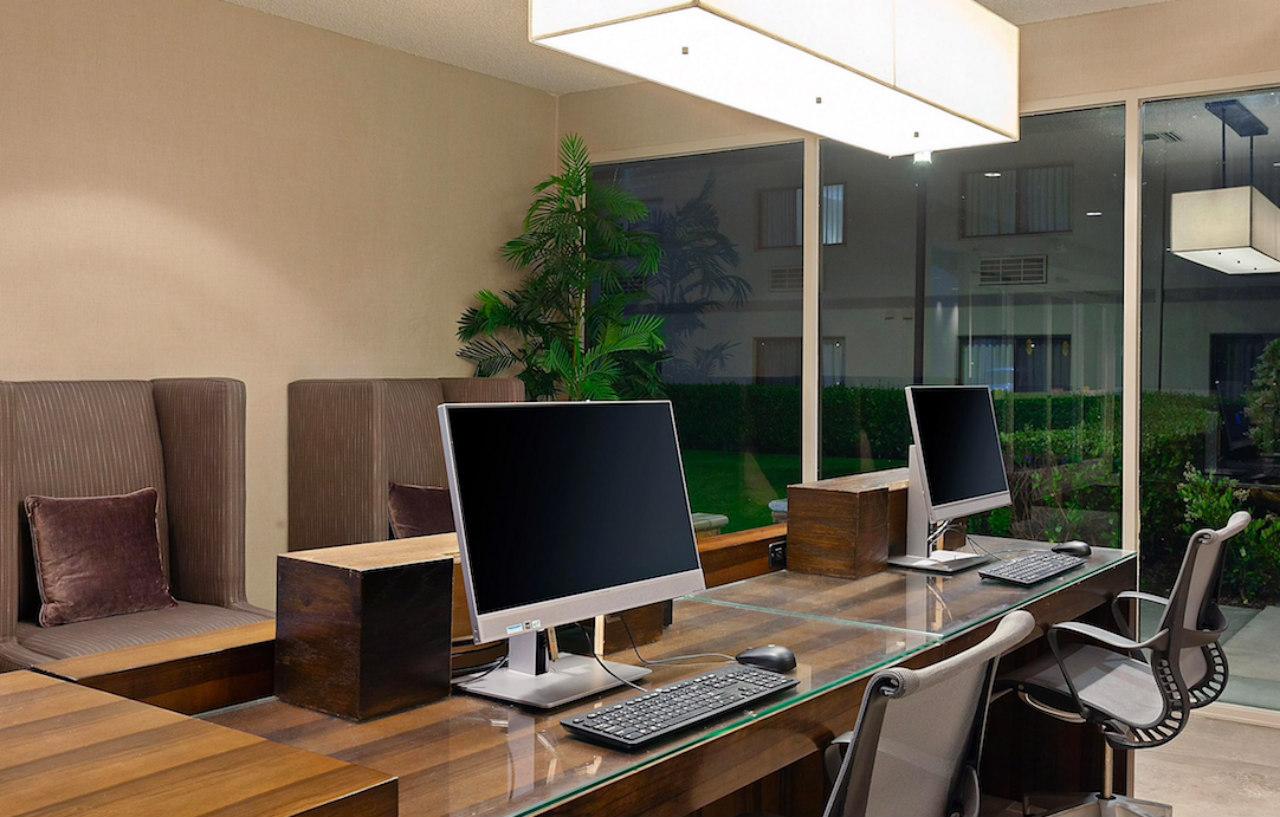 Crowne Plaza Silicon Valley North - Union City By Ihg מראה חיצוני תמונה